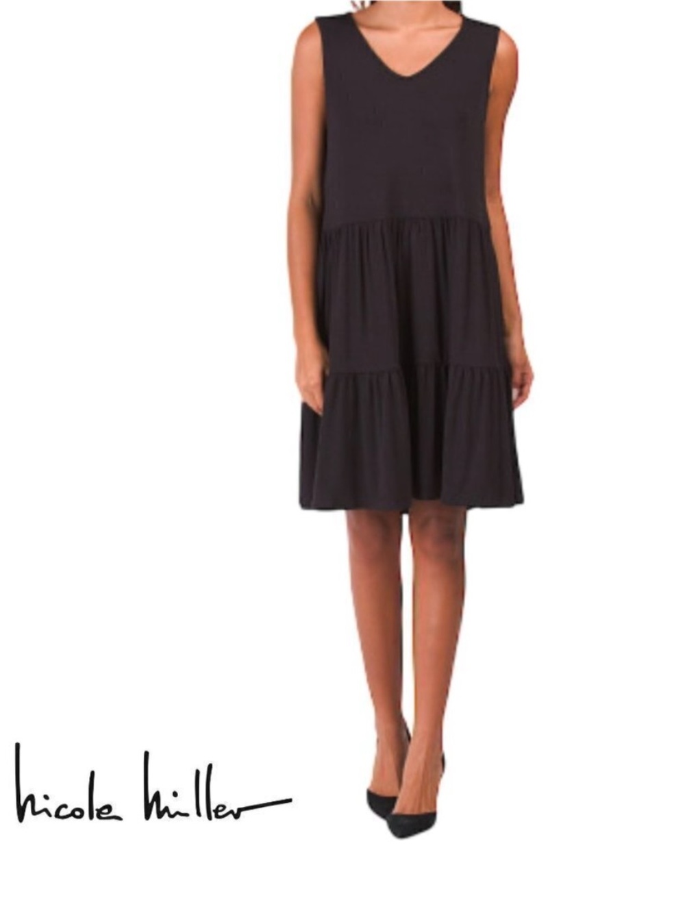 NWT Nicole Miller, black v-neck tiered, relaxed fit flowy, silhouette.  medium